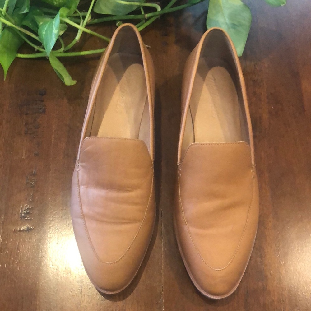 The Frances Loafer Amber Brown size 9